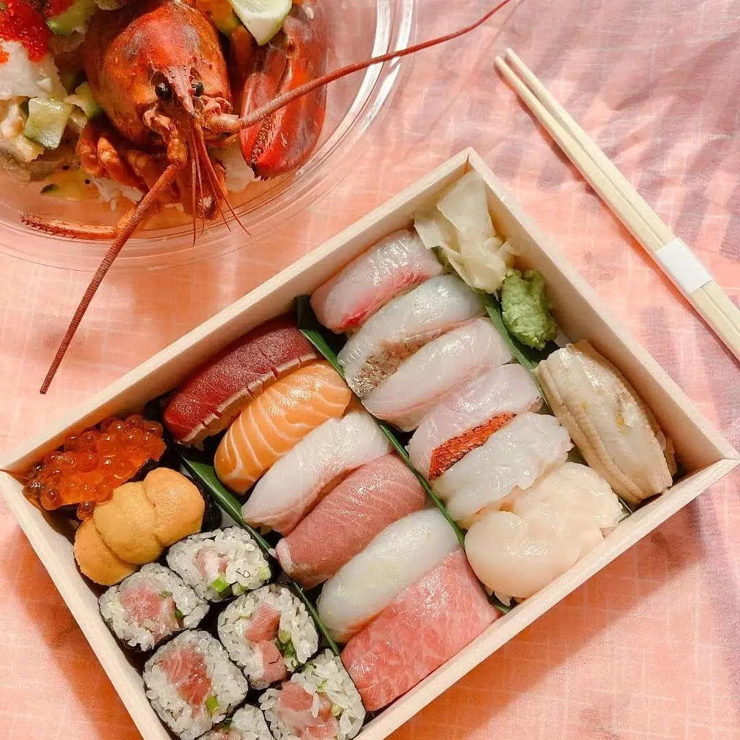Omakase box